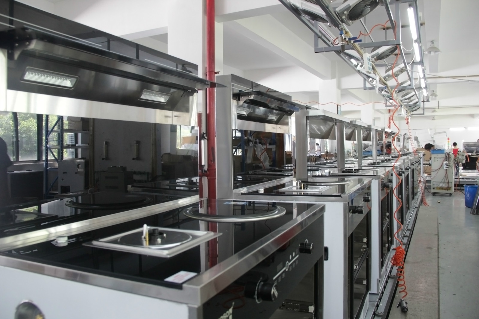 走進藍炬星 解密廚房制造的卓越之道與專業營銷策劃服務